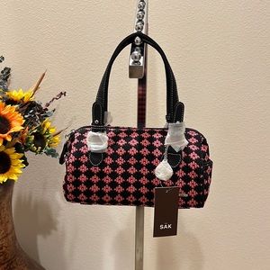 NWT, “The SAK”, Knit Weave Demi